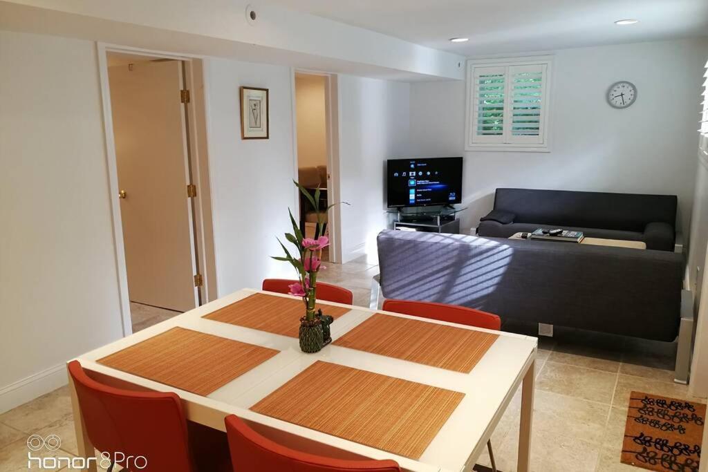 2-br Stylish Apt & Sauna In Woods. 24/7 Check-in. * Armonk